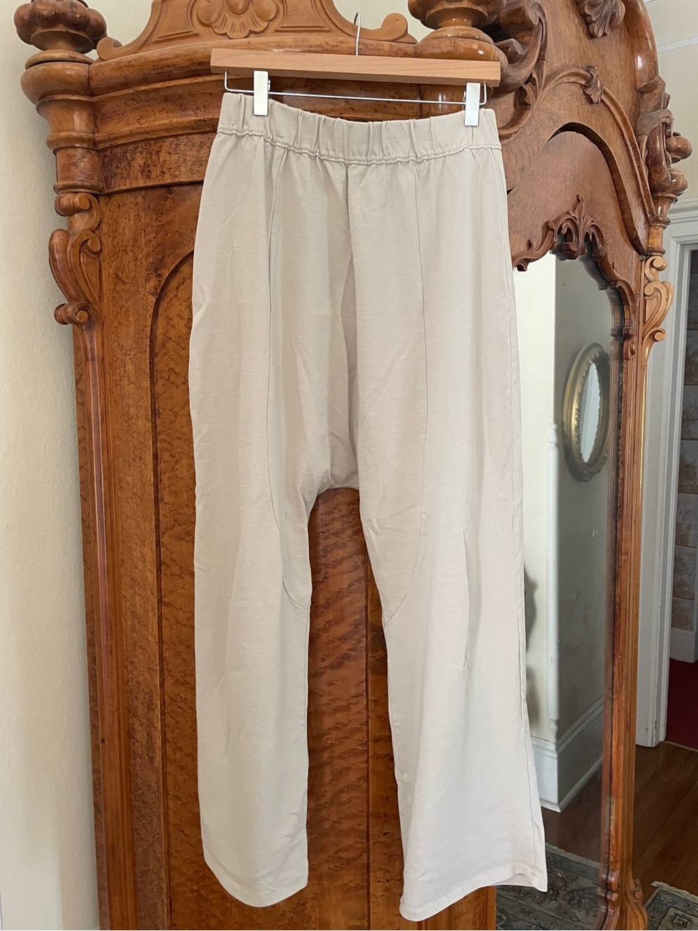 Zara elastic waist slouchy harem pull on pant
